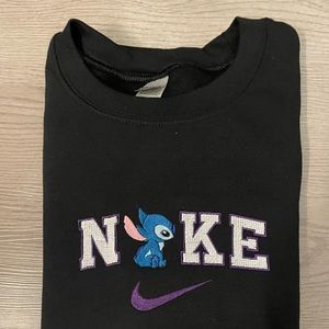 Nike stitch black sweatshirt